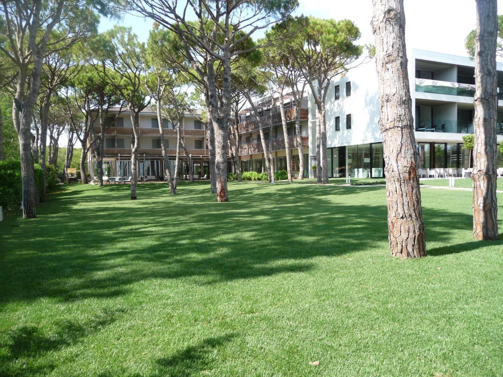 Hotel Mediterraneo Suite&Residence Lido di Jesolo Exterior photo